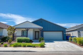 931 Grimsby Ln, Patterson, CA 95363