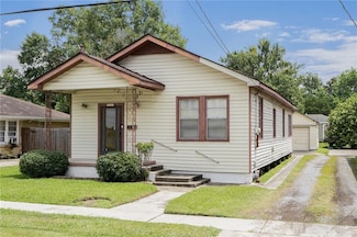 533 Maple Ave, Harvey, LA 70058