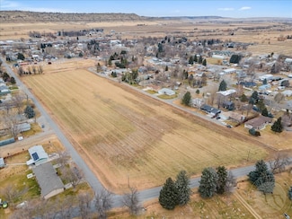 522 3rd St SW, Park City, MT 59063