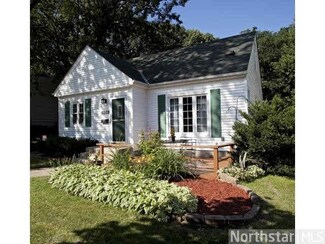 3834 Rhode Island Ave S, St. Louis Park, MN 55426