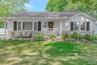 505 S Tyler St, Millstadt, IL 62260