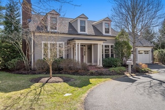 8 Kettle Ln Unit 8, Weston, MA 02493