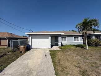 724 Harold Ave S, Lehigh Acres, FL 33973
