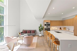 455 NE 39th St Unit 102, Miami, FL 33137