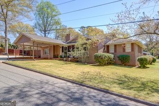 114 Pine Cir, Monroe, GA 30655