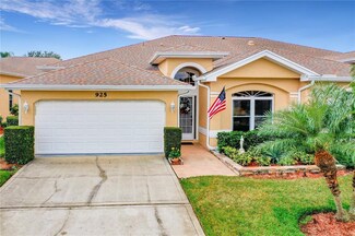 925 Michele Cir, Dunedin, FL 34698