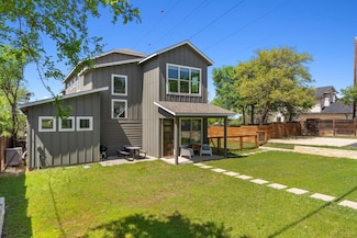 2218 Pace Bend Rd S Unit 1 & 2, Spicewood, TX 78669