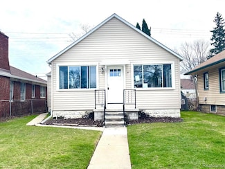 557 White Ave, Lincoln Park, MI 48146