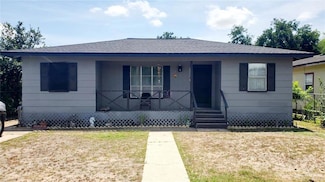 518 S 10th St, Donna, TX 78537