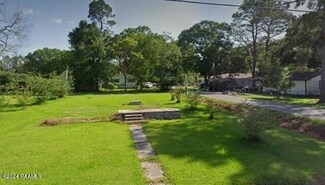 1702 Maude Ave, Abbeville, LA 70510