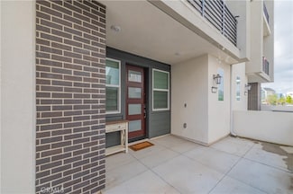 233 Sash, Irvine, CA 92618