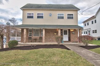1253 Center St, Nanticoke, PA 18634