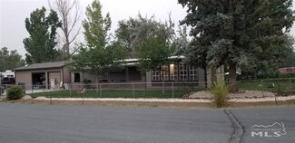 498 W Patrician Dr, Reno, NV 89506