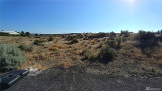 311 Buttercup Ln SW, Mattawa, WA 99349