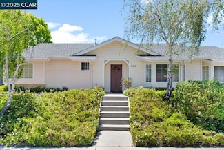 891 Robin Cir, Arroyo Grande, CA 93420