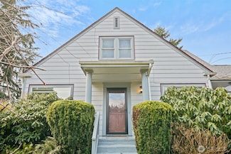 1427 Division St NW, Olympia, WA 98502