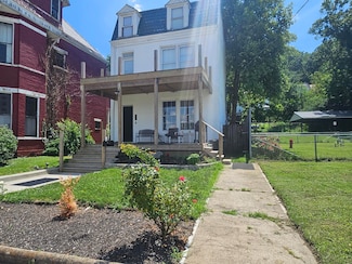 230 W 2nd St, Maysville, KY 41056