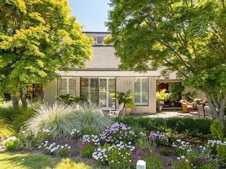 9546 Maple Ct, Carmel, CA 93923