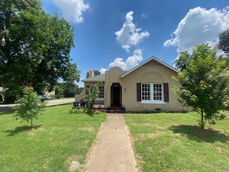 2100 Windsor Ave, Waco, TX 76708