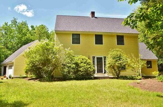 77 Laurel Ln, New London, NH 03257
