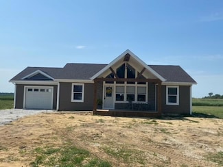 30 N Jefferson St, Davis Township, IN 46532