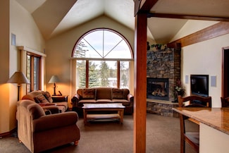 300 Spyglass Hill Way Unit 64 T Wk 10, Columbia Falls, MT 59912
