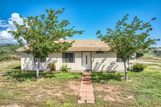 2191 N Boxwood Ln, Huachuca City, AZ 85616