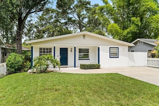 6908 N Lynn Ave, Tampa, FL 33604