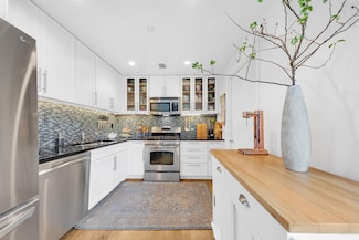 155 15th St Unit 3C, Brooklyn, NY 11215