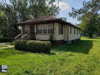 270 Burton St, Benton Harbor, MI 49022
