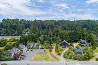 3122 Saint Louis Rd, Arcata, CA 95521