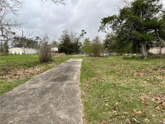 1319 Clarence St, Westlake, LA 70669