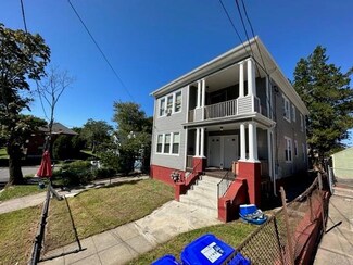 102 Donelson St, Providence, RI 02908