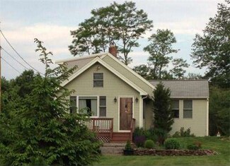 54 N Carver Rd, West Wareham, MA 02576
