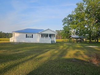 1386 Carswell Street Extension, Homerville, GA 31634
