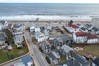 5 Church St Unit 4, Hampton, NH 03842