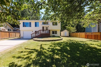 2025 NW Mulholland Blvd, Poulsbo, WA 98370