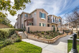 28804 Camino de Cielo Dr, Valencia, CA 91354
