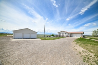 930 Luebbe Rd, Ulm, MT 59485