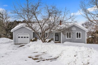 21 Country Way, Barre, VT 05641
