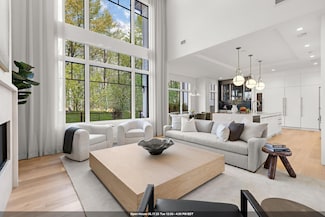 11 Stone Bridge Ct, Demarest, NJ 07627