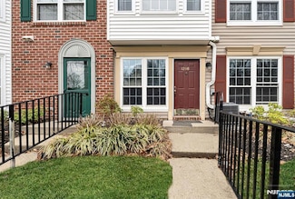 1216 Mulberry Dr Unit 51C, Mahwah, NJ 07430