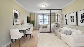 50-21 39th Place Unit 2C, Sunnyside, NY 11104