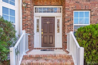 27 Nathan Dr, Old Bridge, NJ 08857