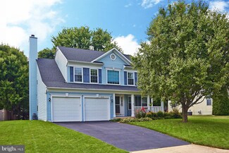9855 Arrowood Dr, Manassas, VA 20111