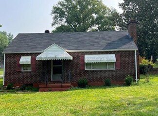 136 Kenmore Rd, Amherst, VA 24521