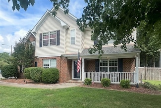 544 Deer Neck Dr, Chesapeake, VA 23323