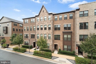 45206 Lettermore Square, Ashburn, VA 20166