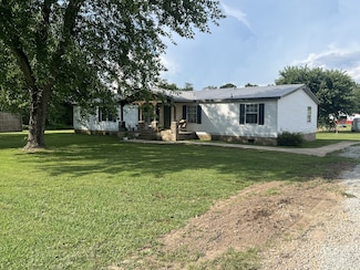 3750 Fall River Rd, Pulaski, TN 38478