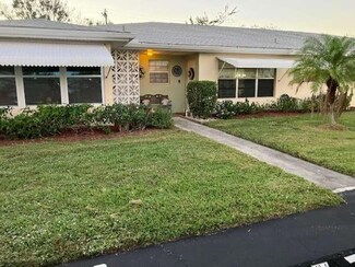 109 Lakes End Dr Unit B, Fort Pierce, FL 34982